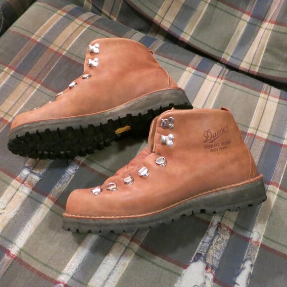 Danner Mens Mountain Light Cascade Clovis GORE-TEX size 9 EE - Picture 2 of 5